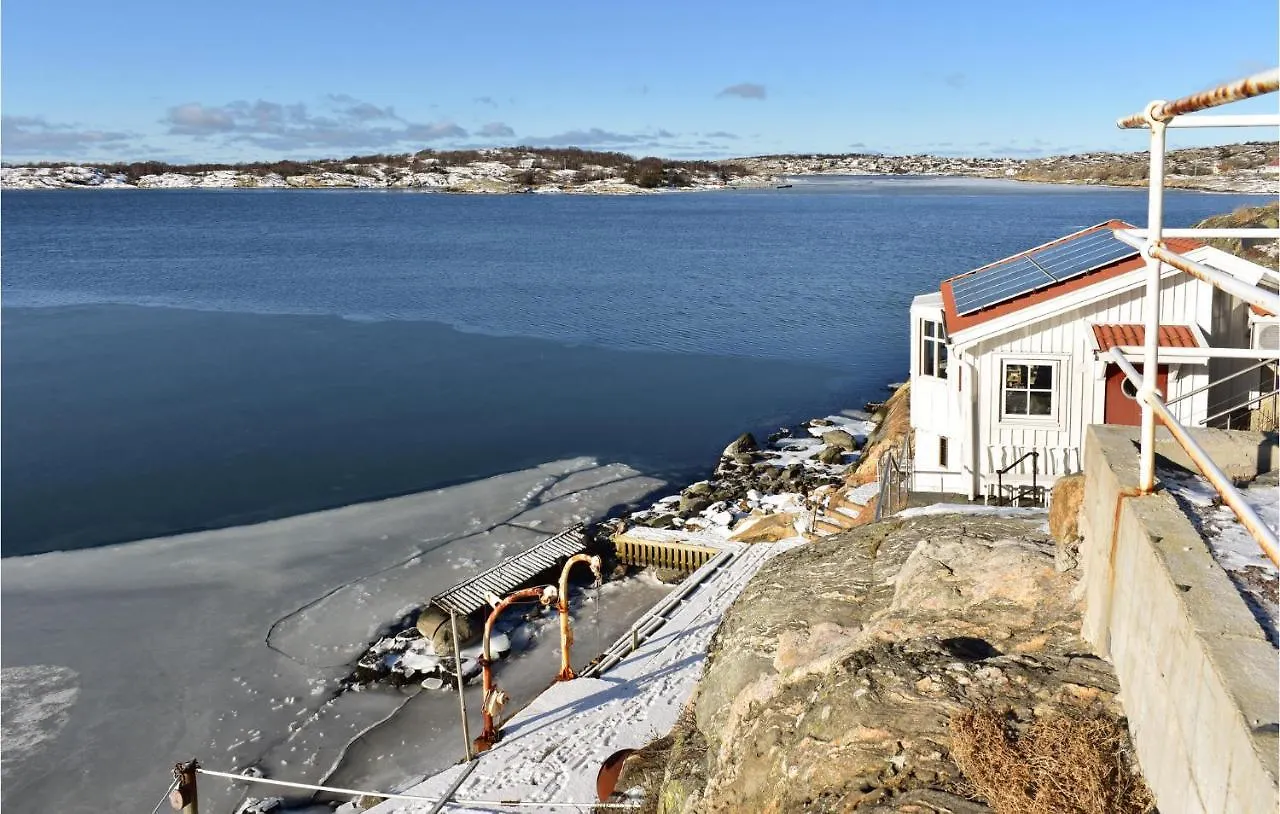 Stunning Home In Torslanda With Jacuzzi, Sauna And Wifi Gothenburg Holiday home