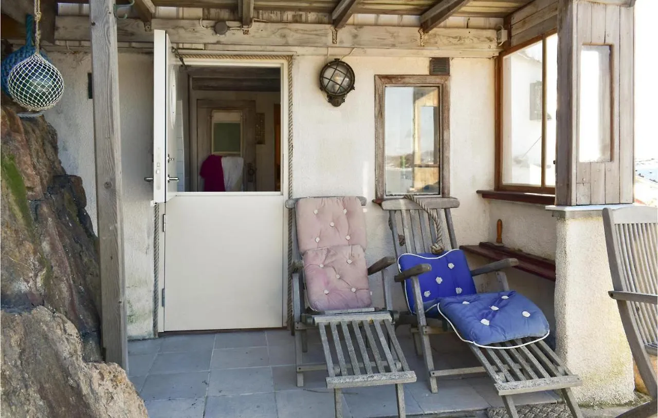 Stunning Home In Torslanda With Jacuzzi, Sauna And Wifi Gothenburg